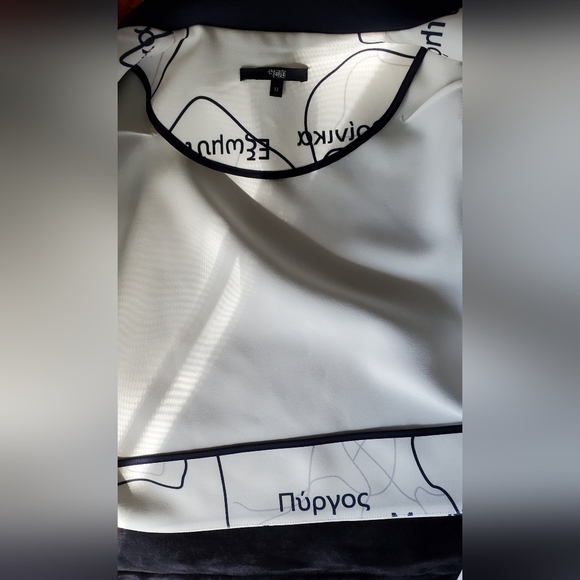 Women's Jacket Size Medium - Picture 5 of 7